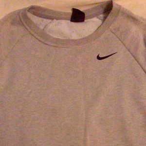 nike sweatshirt